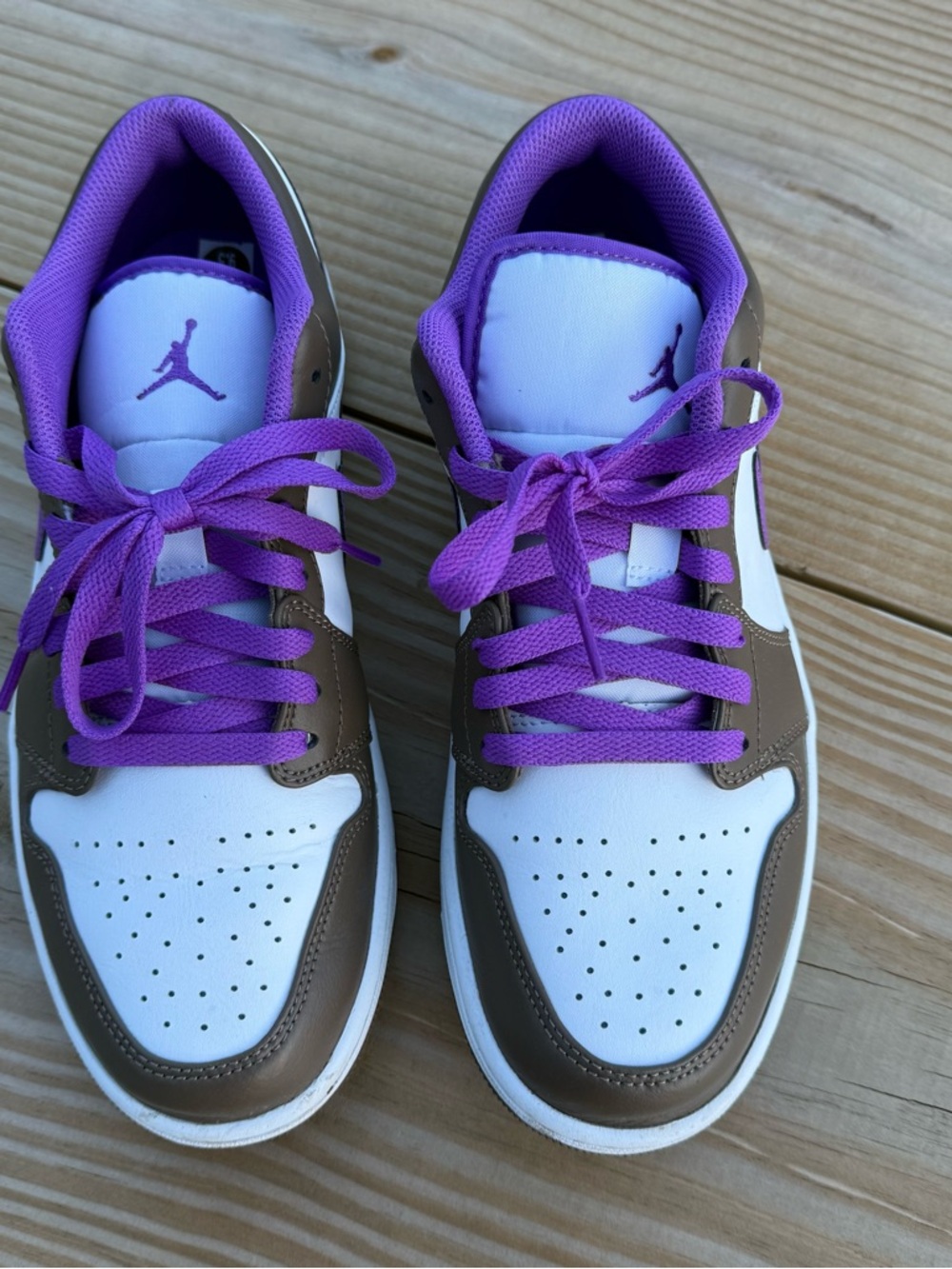 Nike Air Jordan 1 Low Purple Olive White Mens 9.5 AJ1 Sneakers